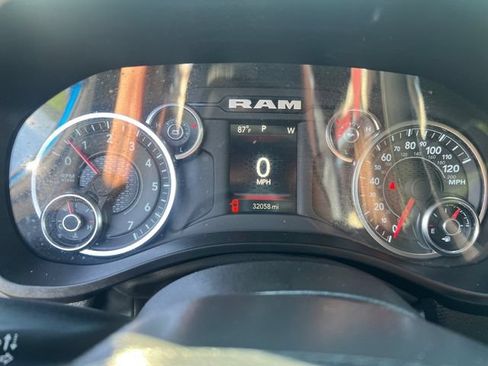 Used 2025 RAM 1500 Big Horn AWD/4WD image 14
