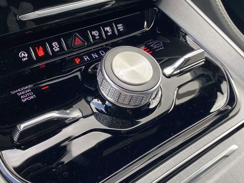 New 2026 Jeep Grand Wagoneer L Limited AWD/4WD image 51