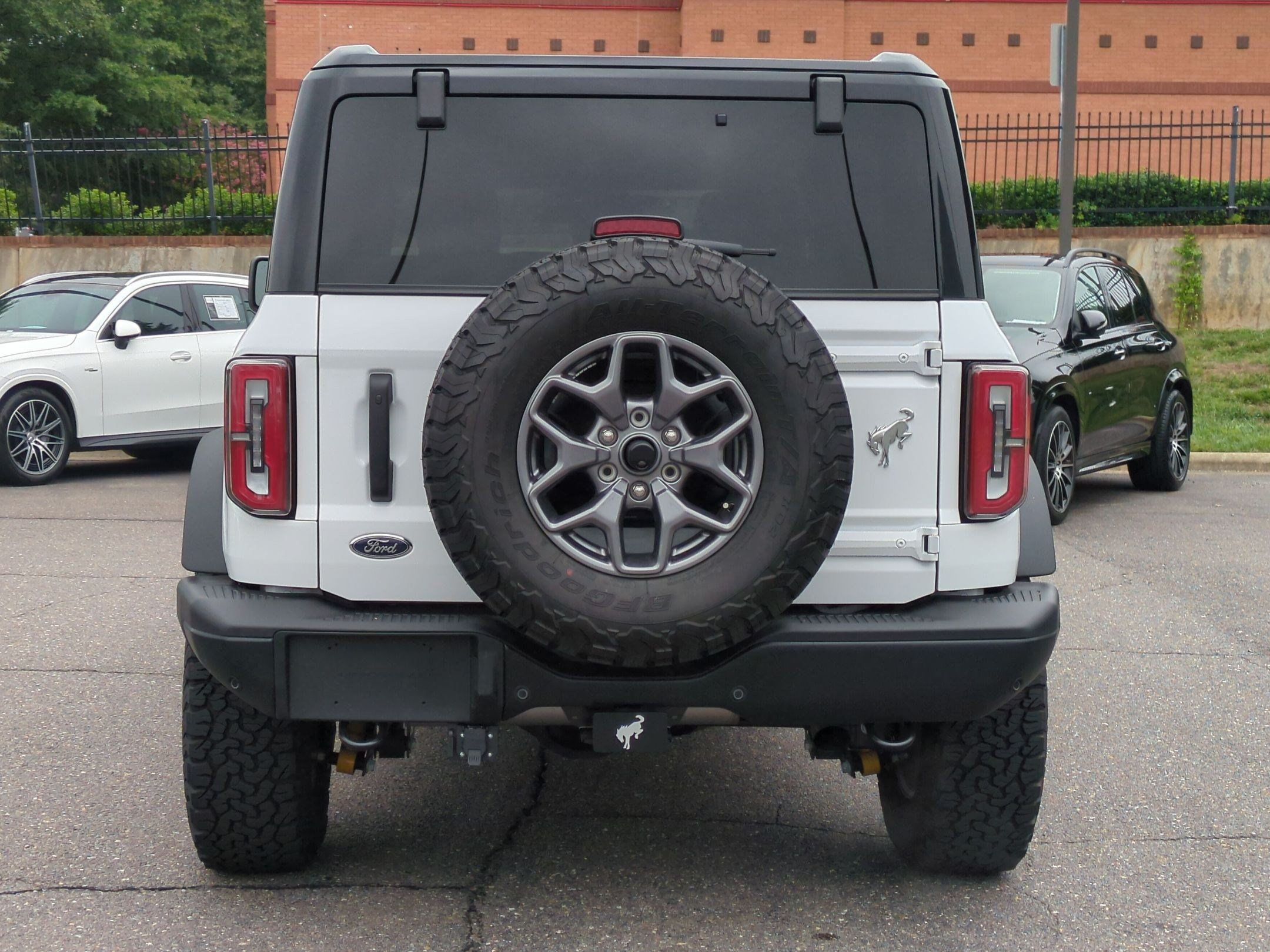 Used 2025 Ford Bronco Badlands AWD/4WD image 4