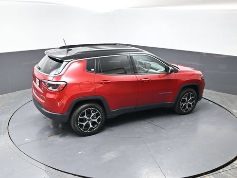 Used 2025 Jeep Compass Limited AWD/4WD image 43