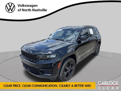 Used 2023 Jeep Grand Cherokee Altitude