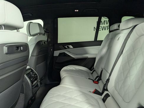 New 2026 BMW X7 xDrive40i w/ M Sport Package image 13