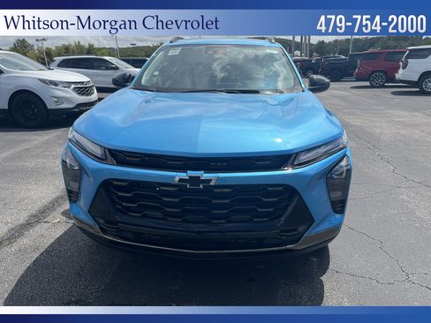 New 2026 Chevrolet Trax ACTIV w/ Sunroof Package FWD image 3