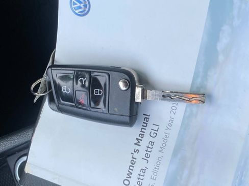 Used 2019 Volkswagen Jetta S FWD image 18