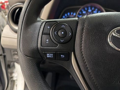 Used 2014 Toyota RAV4 LE image 13