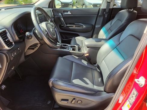 Used 2019 Kia Sportage EX image 18