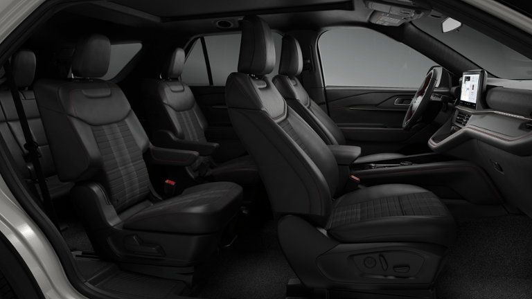 New 2026 Ford Explorer ST-Line w/ ST-Line Street Pack AWD/4WD image 28