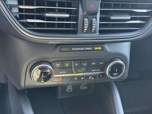 Used 2025 Ford Escape Active w/ Cold Weather Package image 26