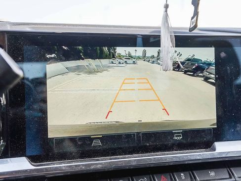 Used 2023 Chevrolet Silverado 1500 LT w/ Protection Package image 25