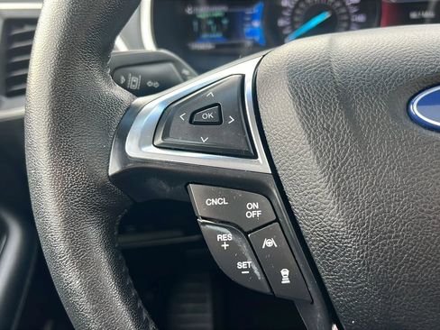 Used 2020 Ford Edge SEL w/ Convenience Package image 14