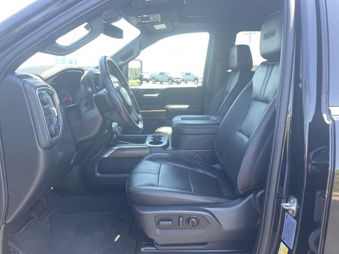 Used 2022 Chevrolet Silverado 3500 High Country w/ Safety Package II AWD/4WD image 18