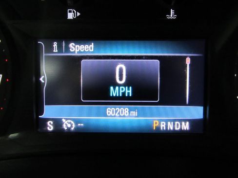 Used 2019 Buick Encore Sport Touring image 27