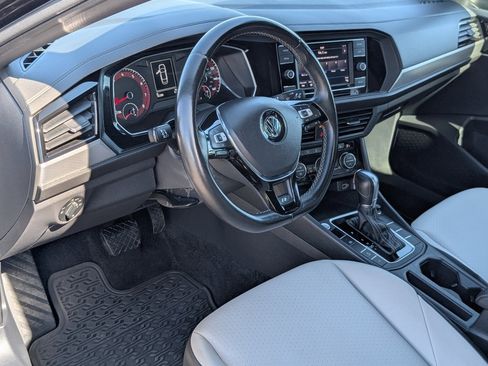 Used 2019 Volkswagen Jetta R-Line image 13