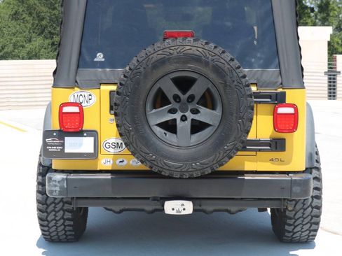 Used 2004 Jeep Wrangler X w/ Convenience Group AWD/4WD image 67