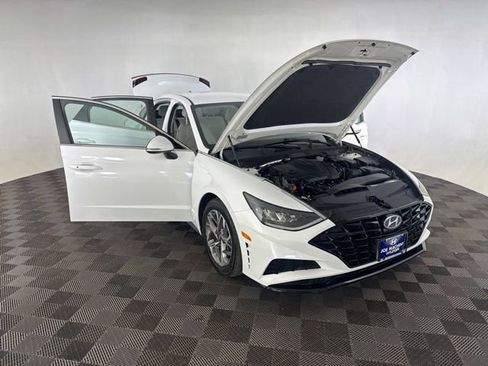 Used 2023 Hyundai Sonata SEL FWD image 16