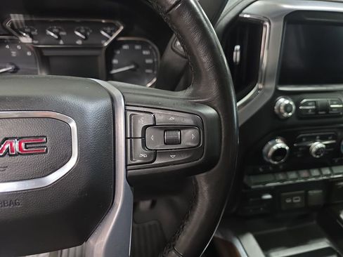 Certified 2022 GMC Sierra 1500 SLT image 18