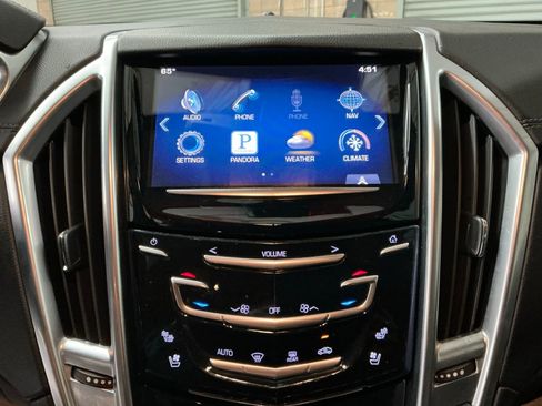 Used 2014 Cadillac SRX Premium image 22