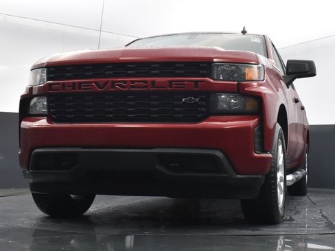 Certified 2022 Chevrolet Silverado 1500 Custom image 35