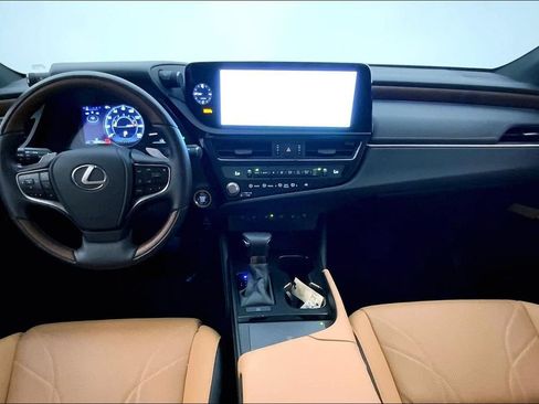 Used 2025 Lexus ES 350 Ultra Luxury w/ Accessory Package (Z2) FWD image 16
