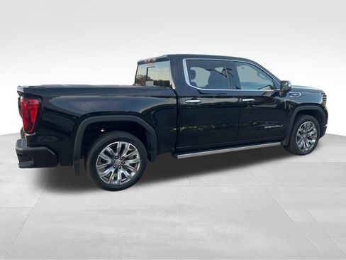 Used 2024 GMC Sierra 1500 Denali image 3