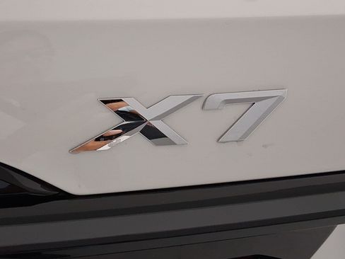 Used 2024 BMW X7 xDrive40i w/ M Sport Package AWD/4WD image 33