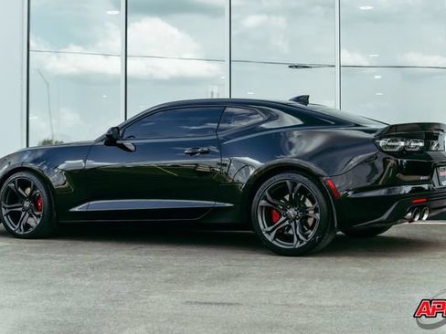 Used 2022 Chevrolet Camaro SS RWD image 56