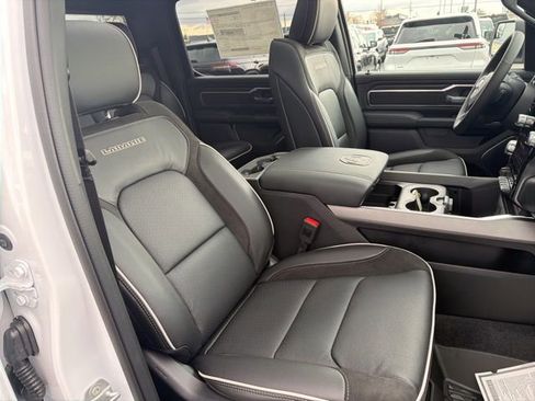 New 2026 RAM 1500 Laramie AWD/4WD image 21
