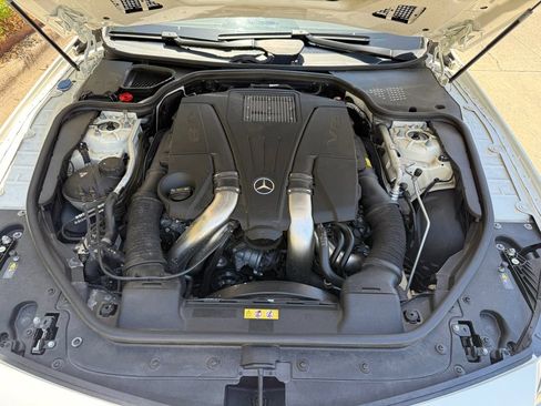 Used 2013 Mercedes-Benz SL 550 image 19