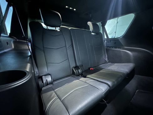 Used 2016 Cadillac Escalade ESV Platinum image 21