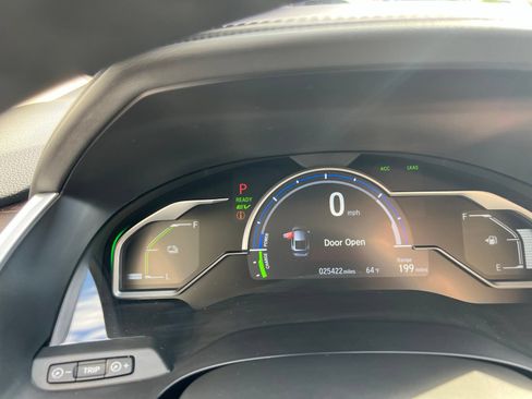 Used 2018 Honda Clarity Touring image 25