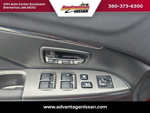 Used 2018 Mitsubishi Outlander Sport SE AWD/4WD image 9