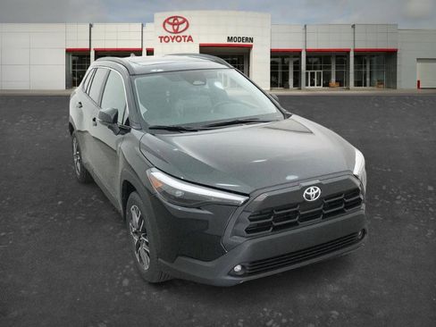 New 2026 Toyota Corolla Cross XLE image 12