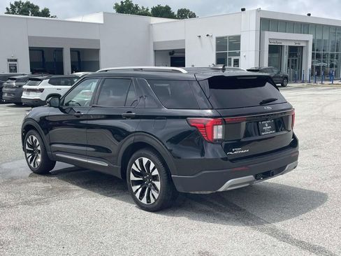 Used 2025 Ford Explorer Platinum w/ LUX Leather Package AWD/4WD image 5