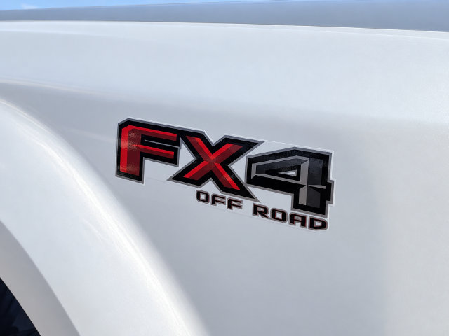 Used 2020 Ford F350 Lariat w/ Lariat Ultimate Package AWD/4WD image 7