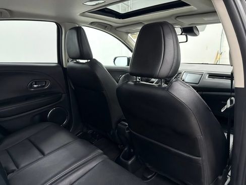 Used 2019 Honda HR-V EX-L image 23