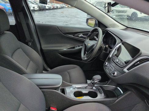 Used 2023 Chevrolet Malibu LT image 7