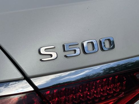 Used 2022 Mercedes-Benz S 500 4MATIC w/ AMG Line Package image 35