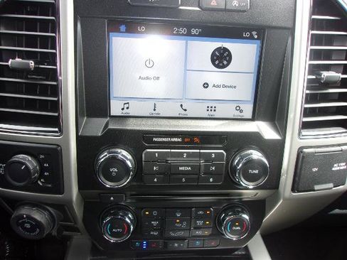 Certified 2018 Ford F150 Lariat image 19