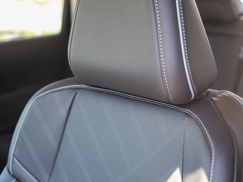 New 2025 INFINITI QX80 Luxe image 30