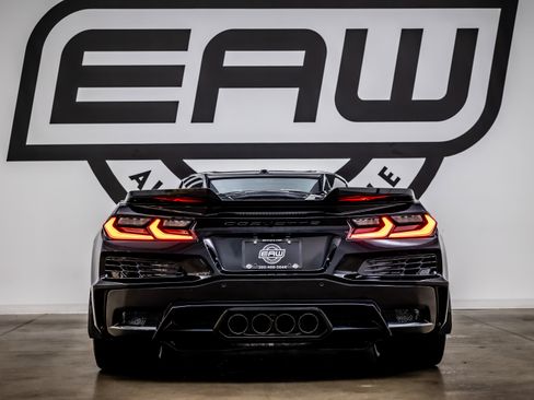 Used 2024 Chevrolet Corvette Z06 w/ Stealth Interior Trim Package image 10