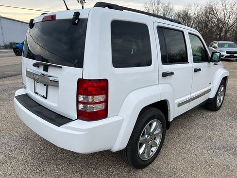 Used 2012 Jeep Liberty Sport image 3