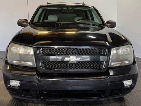 Used 2008 Chevrolet TrailBlazer LT w/ Sun And Sound Package image 3