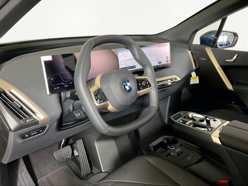 New 2026 BMW iX xDrive60 w/ Premium Package image 10