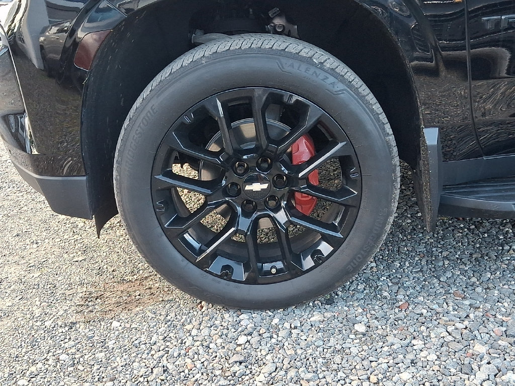 Used 2024 Chevrolet Tahoe LT AWD/4WD image 32