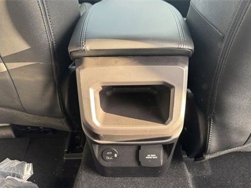 New 2025 Ford Ranger Lariat w/ FX4 Off-Road Package image 16