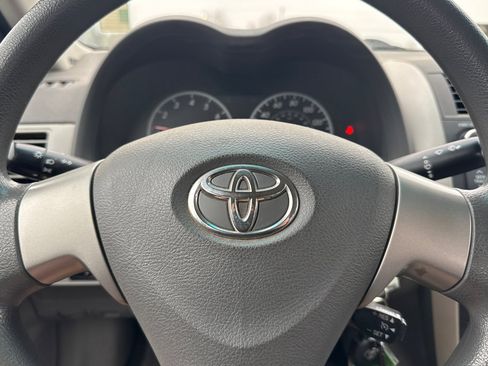Used 2010 Toyota Corolla LE image 20