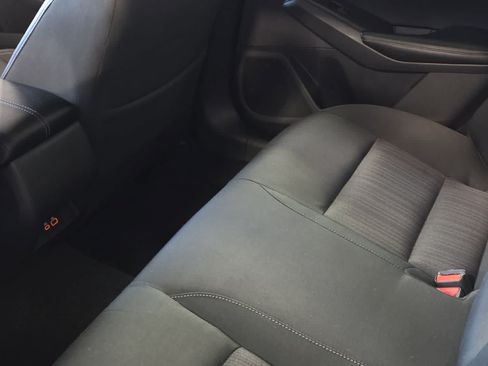 Used 2025 Nissan Altima 2.5 SV FWD image 5