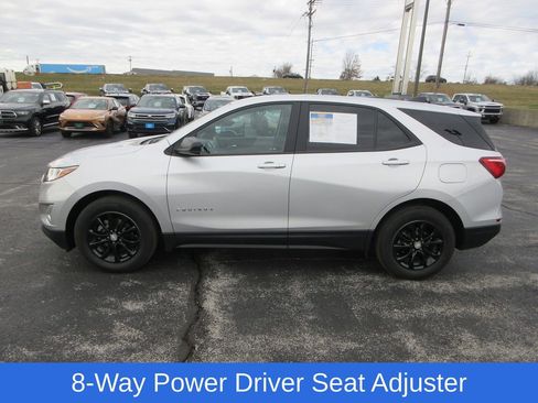 Certified 2020 Chevrolet Equinox LS w/ LS Convenience Package image 2