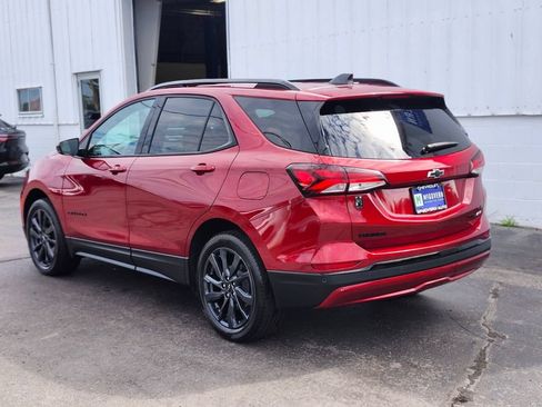 Used 2024 Chevrolet Equinox RS AWD/4WD image 3