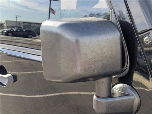 Used 2015 Jeep Wrangler Sahara image 16